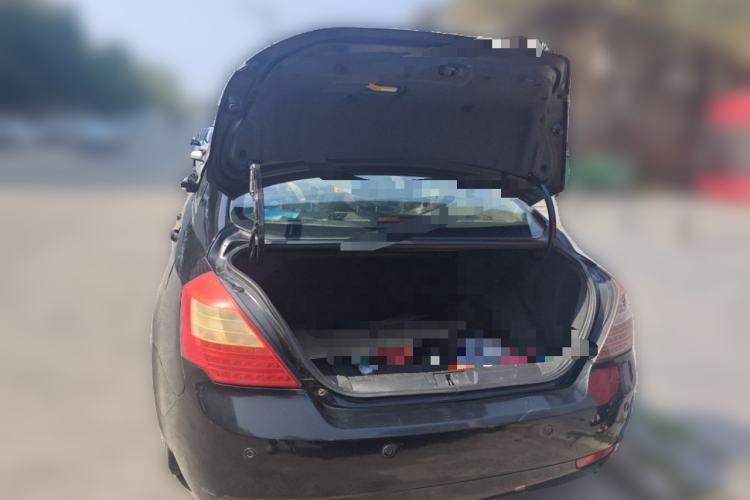 Used Geely Auto Classic Emgrand 2012 Sedan 1.8L Manual Luxury Model