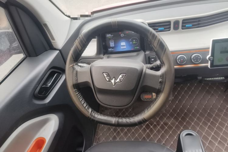 Used Wuling Hongguang MINIEV 2020 Freedom Version Lithium Iron Phosphate Steering Wheel
