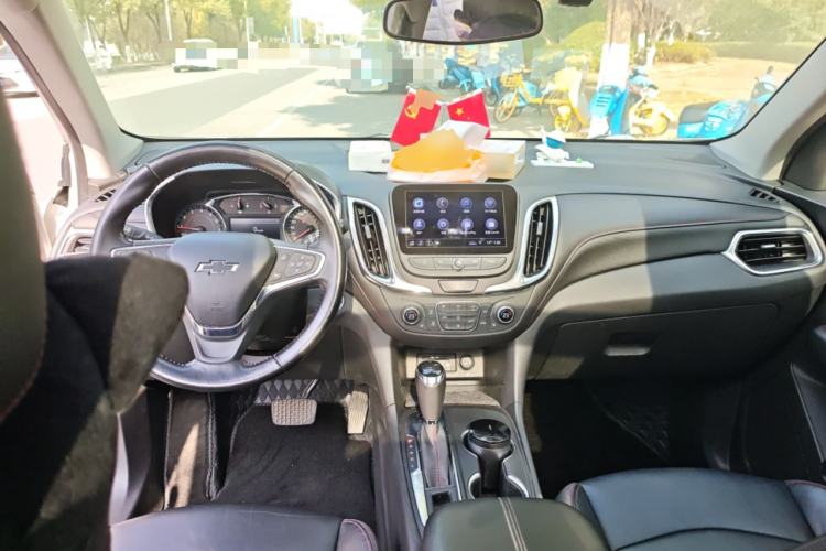 Used Chevrolet Equinox 2019 Redline 550T Automatic All-Wheel-Drive RS Model China VI Standard
