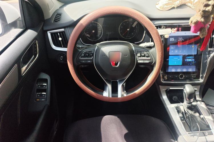 Used Roewe RX5 2019 20T Two-Wheel Drive Automatic Ali Smart Connectivity Platinum Edition
