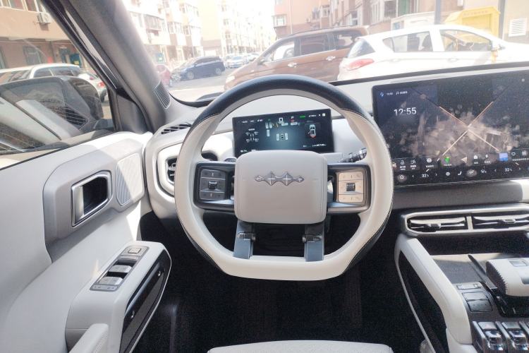 Used Formula Leopard Titanium 3 2025 501 km All-Wheel Drive Intelligent Driving Max Edition
