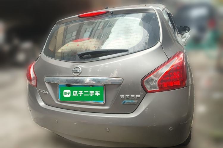 Used Nissan Tiida 2014 1.6L CVT Cool Cafe Edition Rear Right 45 Deg