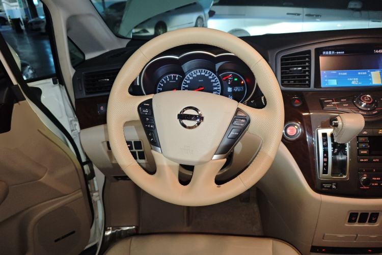 Used Nissan Quest 2015 3.5L SL
