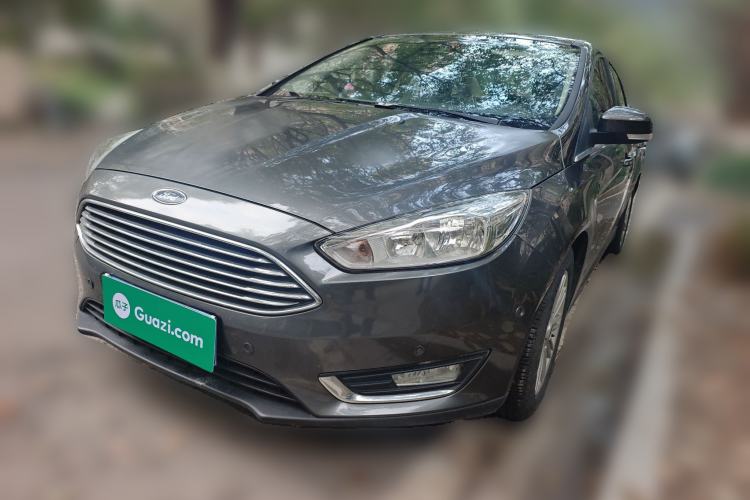 Used Ford Focus 2015 Sedan EcoBoost 180 Automatic Flagship Model