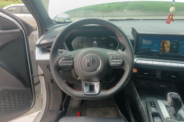 Used MG 5 2021 300TGI DCT Elegant Luxury Edition Steering Wheel