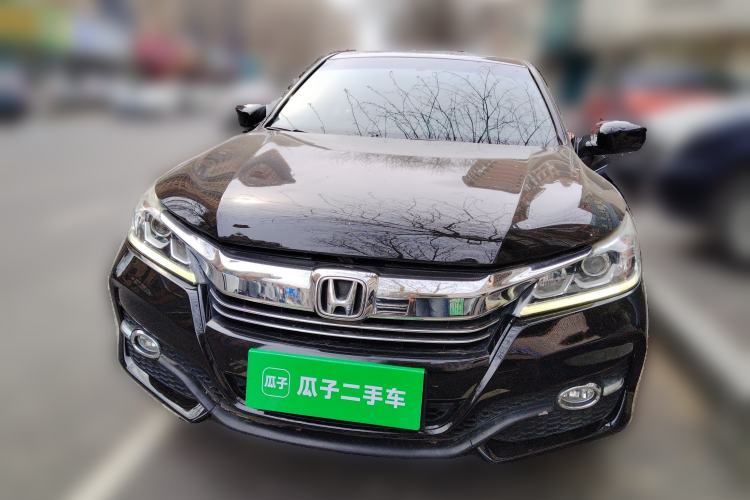 Used Honda Accord 2016 2.0L Comfort Edition Front