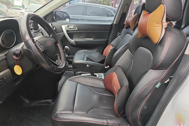 Used Haval H6 2013 Upgraded Model 1.5T Manual Two-Wheel Drive Elite Version