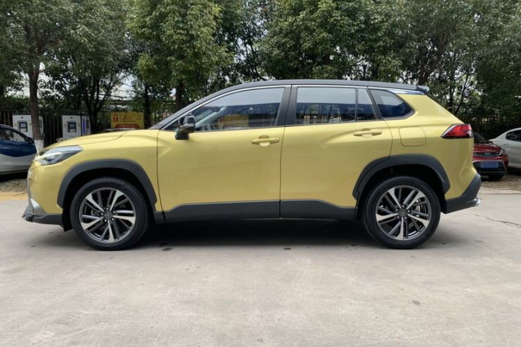 Used Toyota FRONTLANDER 2022 2.0L CVT Luxury PLUS Edition