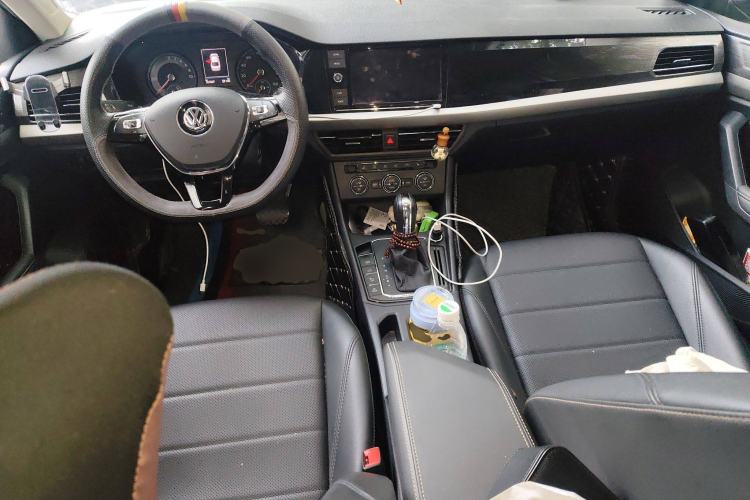 Used Volkswagen Lavida Pure Electric 2019 Enjoyment Edition Center Console