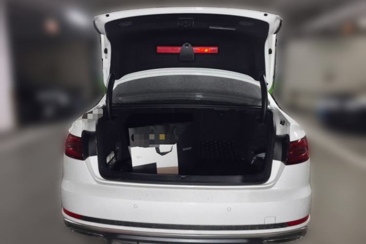 Used Audi A4L 2019 40 TFSI Fashion Edition China VI Emission Standard