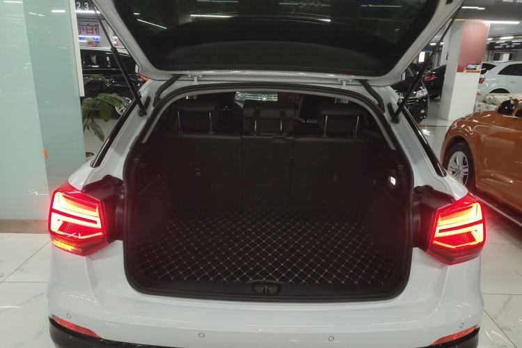 Used Audi Q2L 2021 35 TFSI Fashion Dynamic Model
