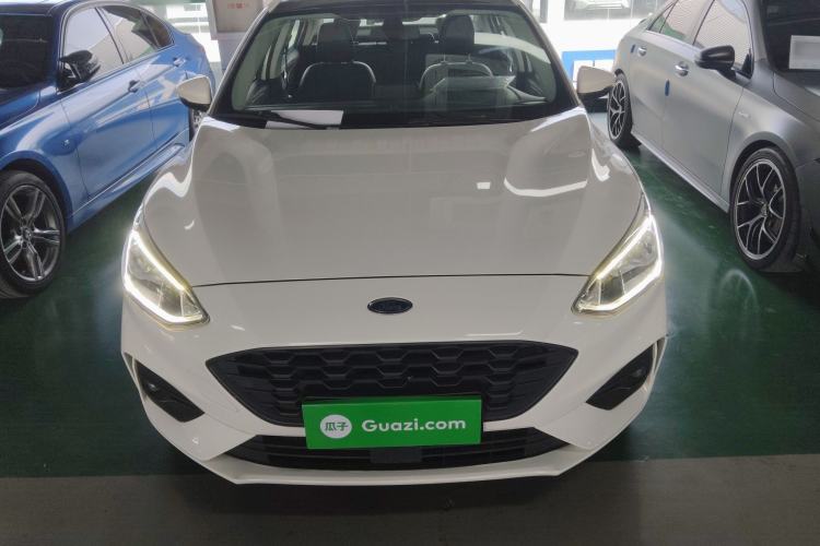 Used Ford Focus 2020 Sedan EcoBoost 180 Automatic Trend Edition