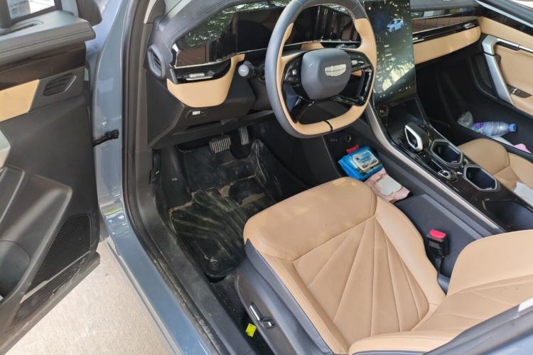 Used Geely Auto FX11 2023 1.5TD DCT Prestige Edition