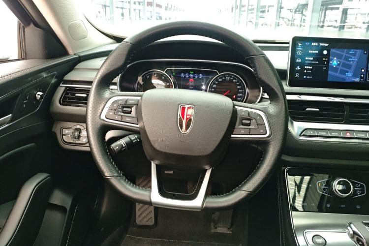 Used Hongqi H5 2022 Classic Model 1.8T Automatic Smart Connect Flagship Edition