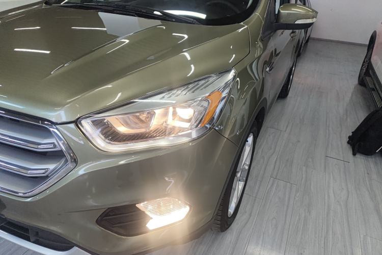 Used Ford Kuga 2017 EcoBoost 180 Two-Wheel-Drive Platinum Edition