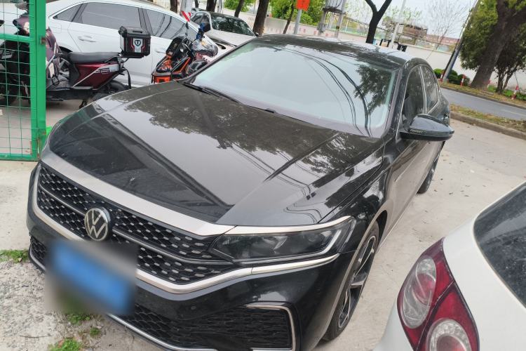 Used Volkswagen Passat 2024 330TSI Starry Elite Edition