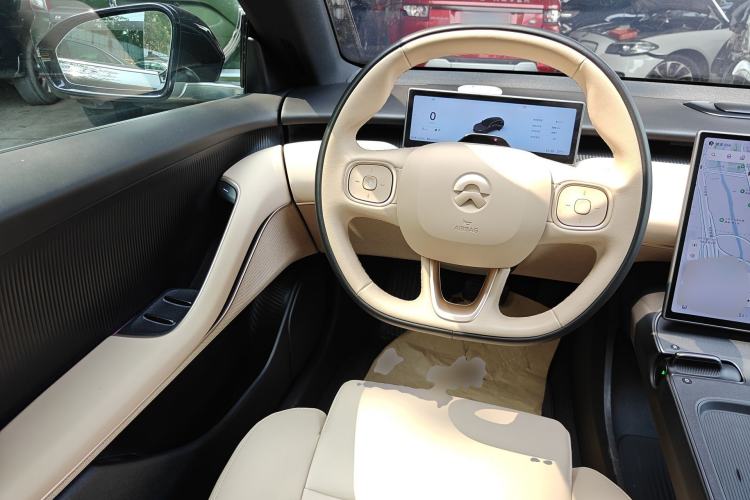 Used Nio ET5T 2024 75kWh Touring Steering Wheel