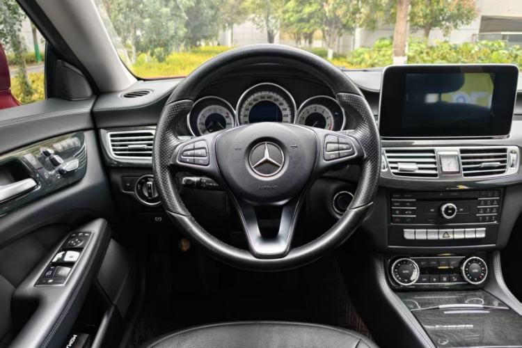 Used Mercedes-Benz CLS 2015 CLS 320 Exterior 5