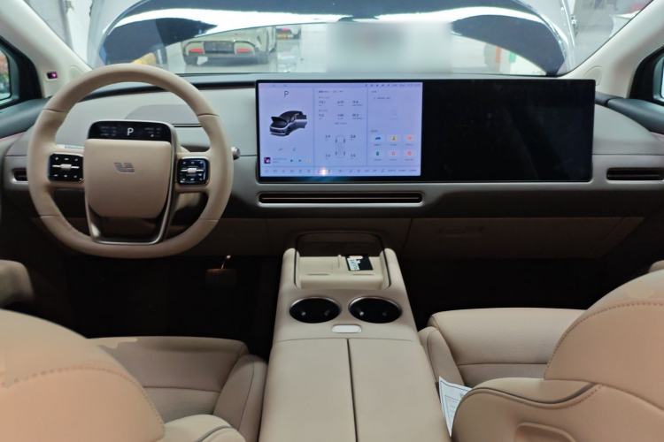 Used Li Auto i8 2025 Model Standard Version