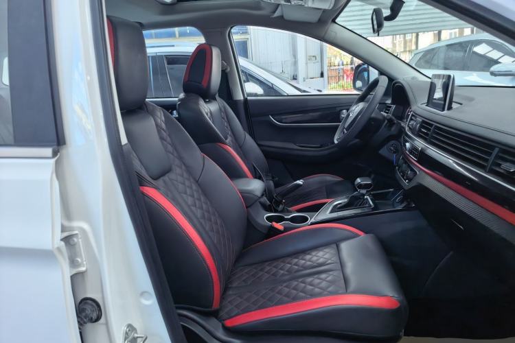 Used FORTHING T5 2021 1.5T Automatic Comfort Version