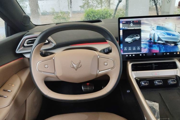 Used ARCFOX Alpha S5 2024 708MAX 200kW Steering Wheel