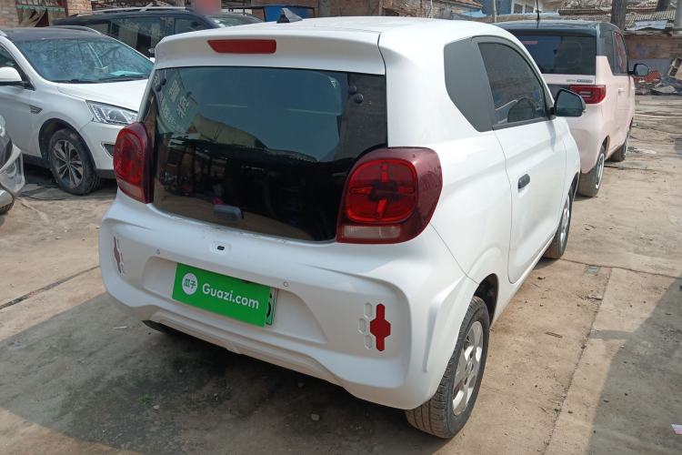 Used Roewe Clever 2021 302 km New Four-Seater Super-Efficient Version
