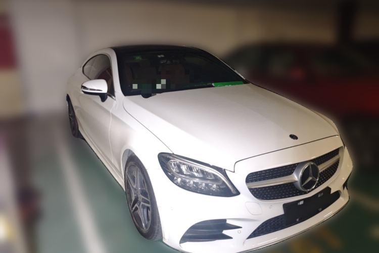 Used Mercedes-Benz C-Class 2019 C 260 Coupe Front Right 45 Deg