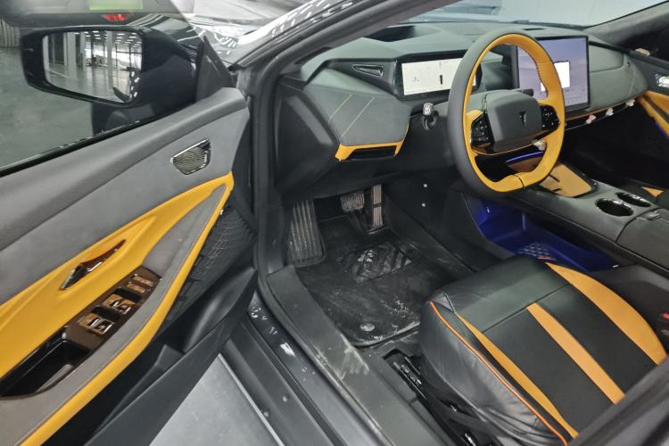 Used Deepal SL03 2025 Pure Electric Sports Car Driver Seat