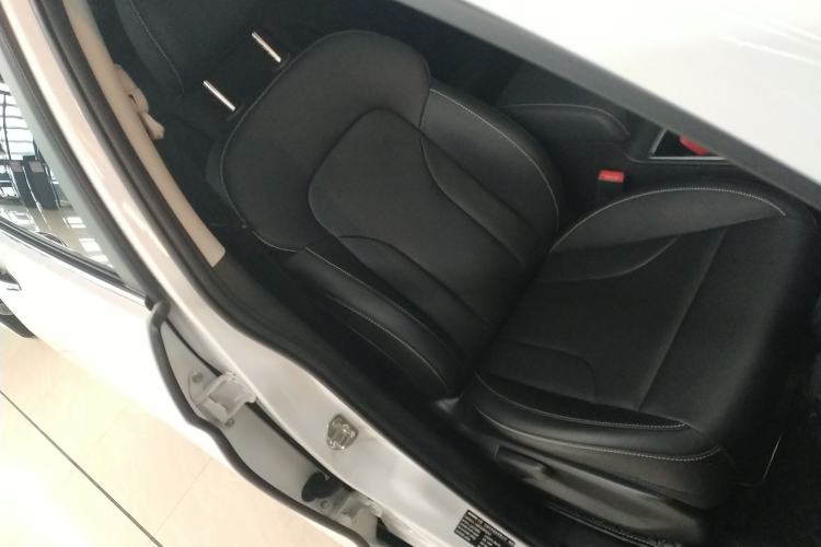 Used Haval M6 2021 PLUS 1.5T Manual Luxury Smart Connectivity Model