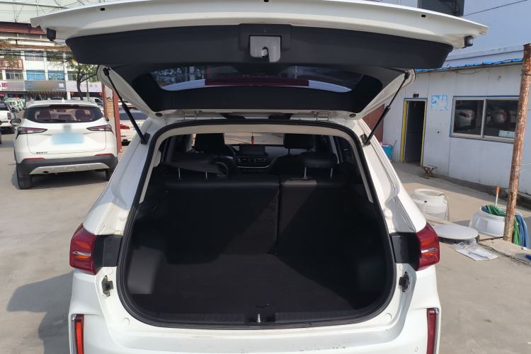 Used Bestune T33 2019 1.6L Manual Luxury Edition China VI Trunk