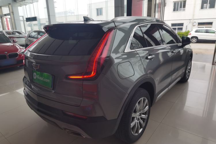 Used Cadillac XT4 2018 28T Two-Wheel Drive Leading Version
