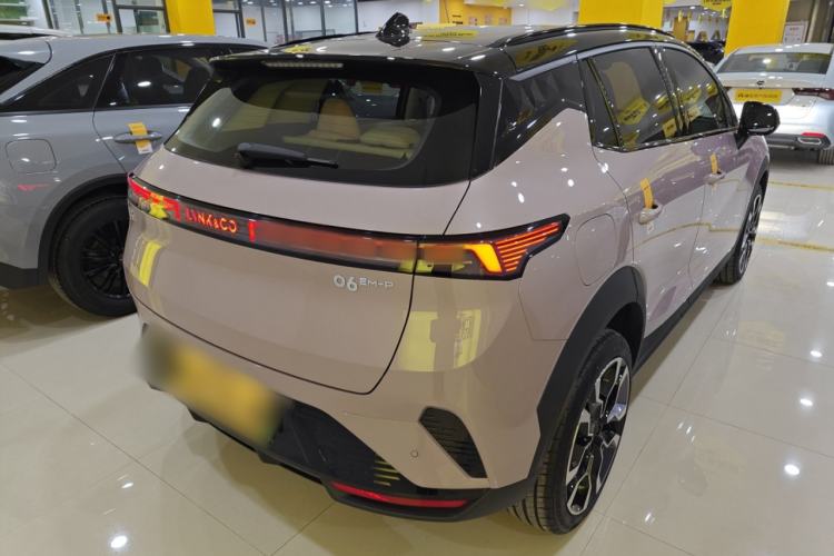 Used Lynk & Co 06 EM-P 2023 EM-P 126 Long-Range Halo