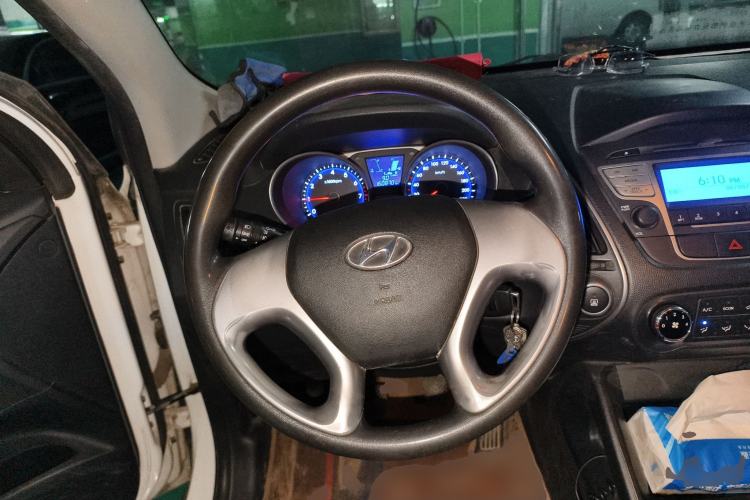 Used Hyundai ix35 2013 2.0L Manual 2WD Comfort GL China IV Standard