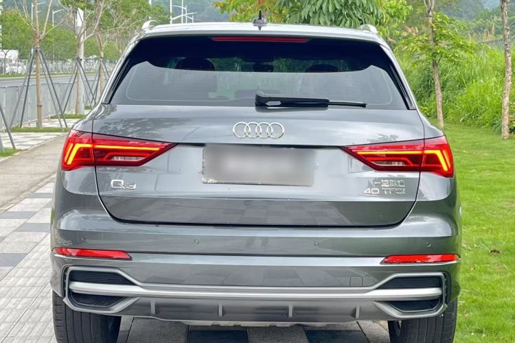 Used Audi Q3 2019 40 TFSI Fashion Dynamic Model