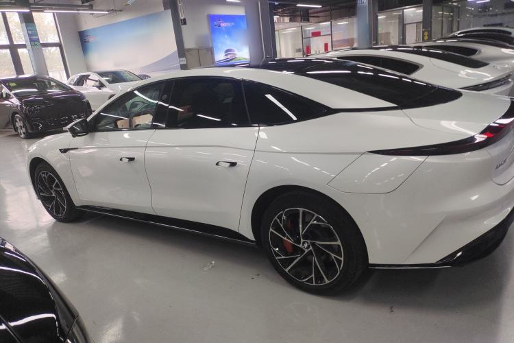 Used IM L7 2022 Dynamic Model Exterior 3