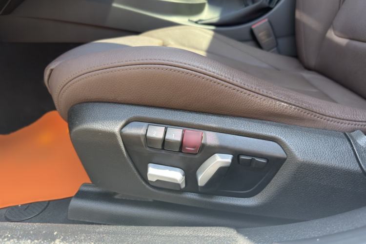 Used BMW 3 Series 2018 320Li Leading Model M Sport Package
