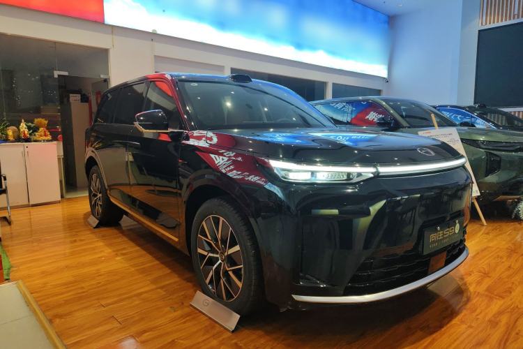 Used GAC Trumpchi S9 2025 Model Qiankun Max 6-Seater Exterior 1