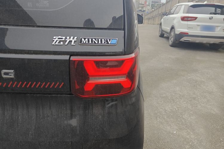 Used Wuling Hongguang MINIEV 2022 GAMEBOY 300km Enthusiast Model with Lithium Iron Phosphate