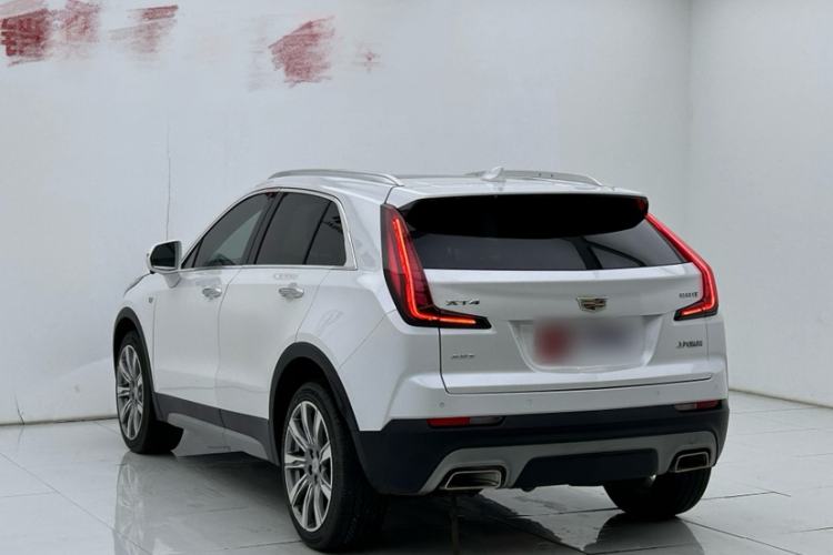 Used Cadillac XT4 2021 28T Four-Wheel Drive Platinum Edition
