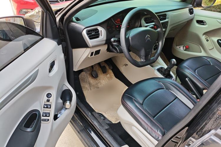 Used Citroen Elysee 2014 1.6L Manual Comfort Model Driver Seat