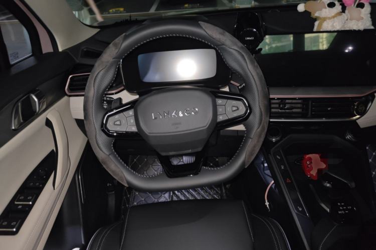 Used Lynk & Co 06 2023 Remix 1.5T Shero