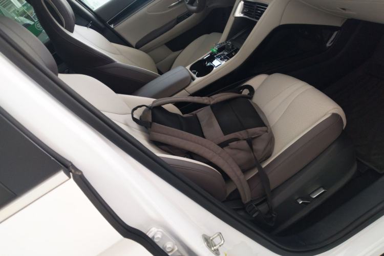 Used BYD Song PLUS New Energy 2025 DM-i Smart Drive 112KM Prestige Model Right Front Seat