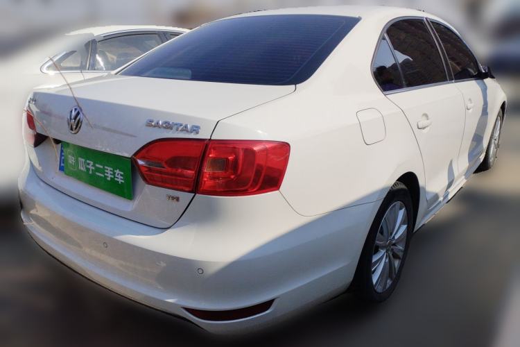 Used Volkswagen Sagitar 2014 Revised Version 1.4TSI Automatic Luxury Edition Rear Right 45 Deg