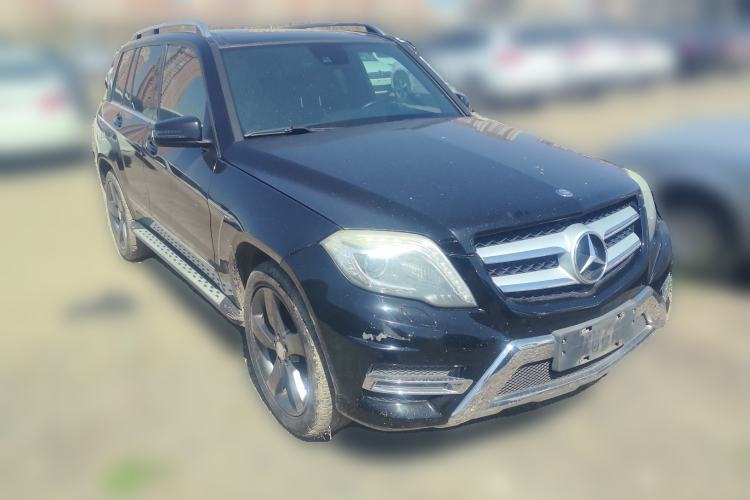 Used Mercedes-Benz GLK-Class 2015 GLK 260 4MATIC Fashion Edition Ultimate Version Front Right 45 Deg