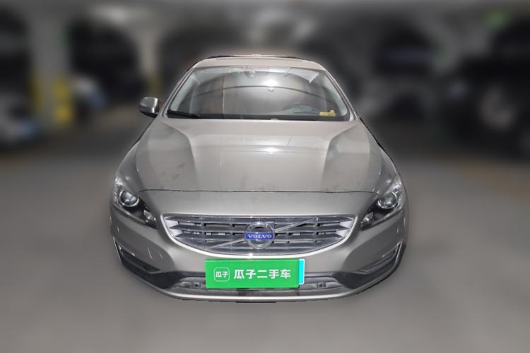 Used Volvo S60 2015 S60L 2.0T Zhiyuan Edition