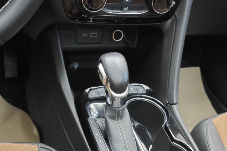 Used Buick Encore GX 2022 332T CVT Two-Wheel Drive Luxury Version
