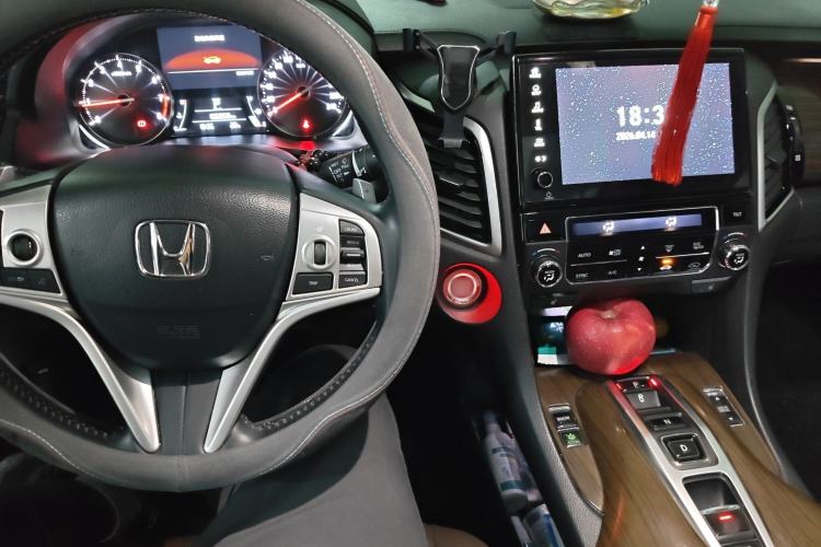 Used Honda Avancier 2017 370TURBO Four-Wheel Drive Prestige Edition Center Console