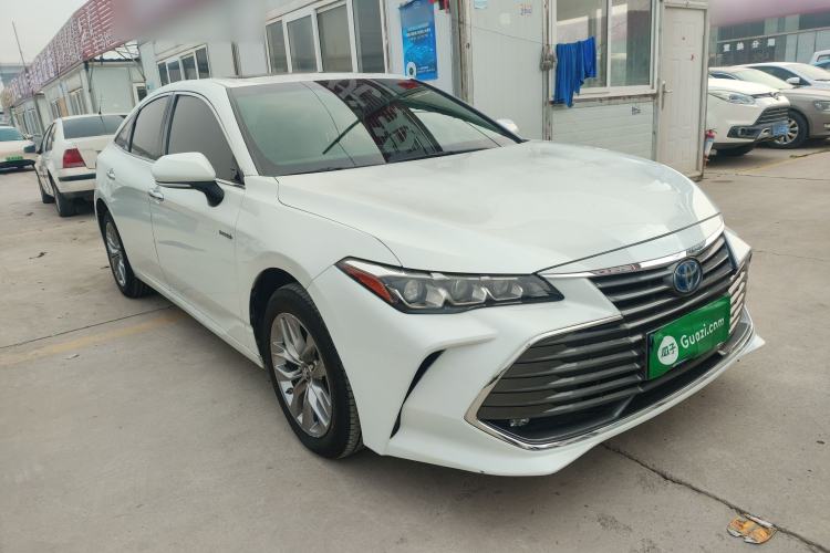 Used Toyota Avalon 2019 Dual-Engine 2.5L Luxury Edition China VI Standard
