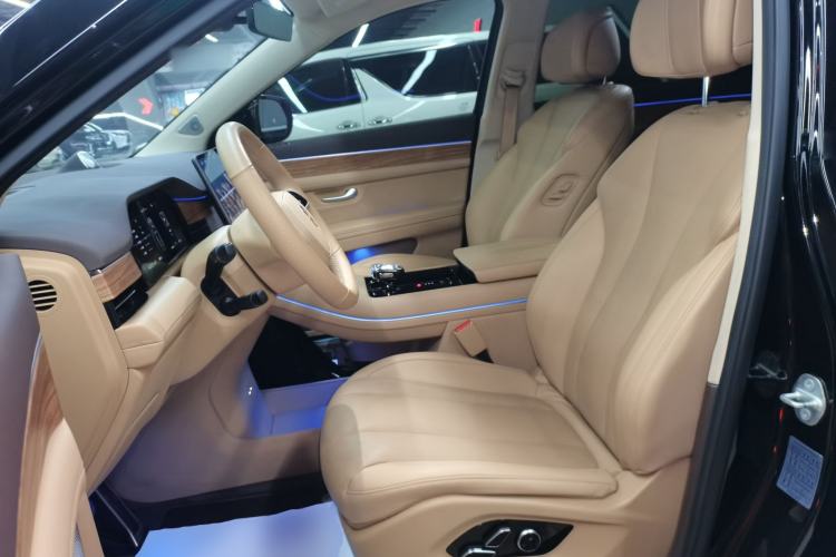 Used Hima AITO M7 2024 1.5T Rear-Drive Plus Version 5 Seats Left Front Seat