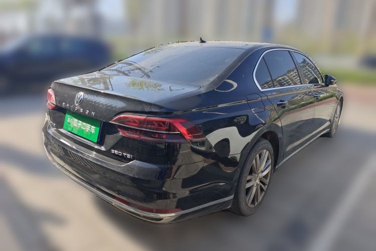 Used Volkswagen Phideon 2018 Revised Version 380TSI Two-Wheel-Drive Flagship Edition